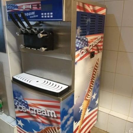 Kemény csavart fagylaltkészítő gép